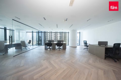 Bureau à Business Bay, Dubai, 107.6 m², № 77105 - photo 1