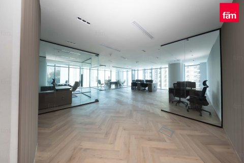 Bureau à Business Bay, Dubai, 107.6 m², № 77105 - photo 8