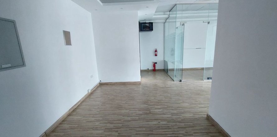 Office in Business Bay, Dubai 76.4 sq.m. № 77106