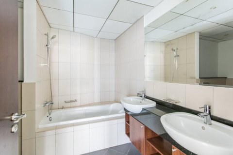 Apartment in Dubai Marina, Dubai 3 bedrooms, 336 sq.m. № 97025 - photo 17