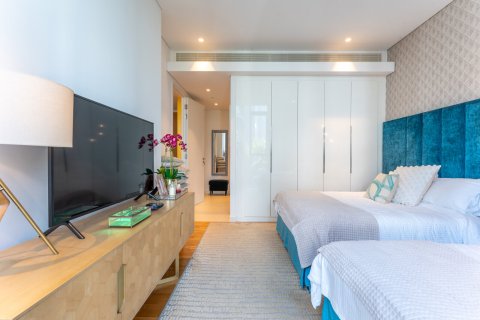 Apartment in Dubai Marina, Dubai 1 bedroom, 105 sq.m. № 97038 - photo 19