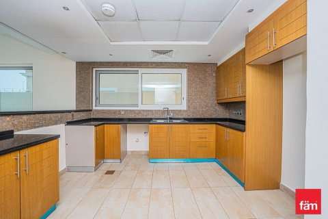 فيلا في دبي 4 غرف نوم, 509.9 م² رقم 53072 - صورة 6