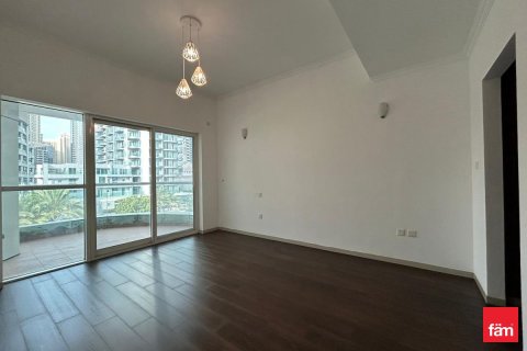 Квартира в Дубай Марине, Дубай, 3 спальни, 161.2м², № 84863