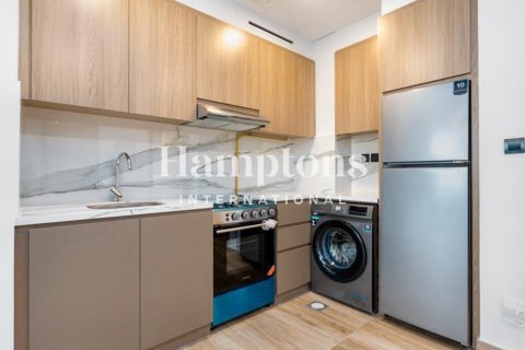 Квартира в Дубай Студио-Сити, Дубай, 1 спальня, 64.4998м², № 90945