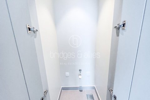 Apartamento en Downtown Dubai (Downtown Burj Dubai), Dubai, 3 dormitorios, 145.7 m², № 77329 - foto 16