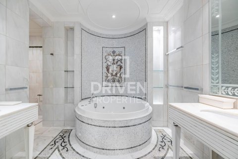 Apartment in Culture Village, Dubai 3 bedrooms, 208 sq.m. № 65770 - photo 14