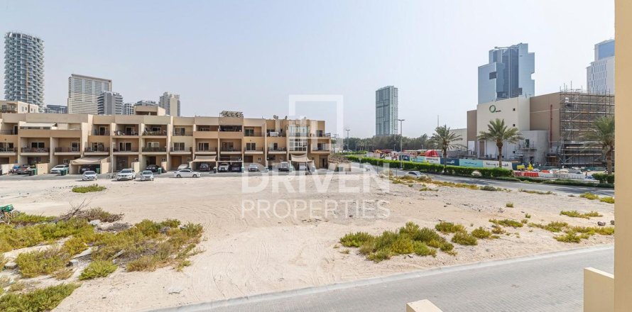 تاون هاوس في دائرة قرية جميرا, دبي 4 غرف نوم, 240 م² رقم 65512