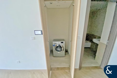 Снять в аренду квартиру в Аль-Кифафе, Дубай: 1 спальня, 88м², № 79149 - фото 11