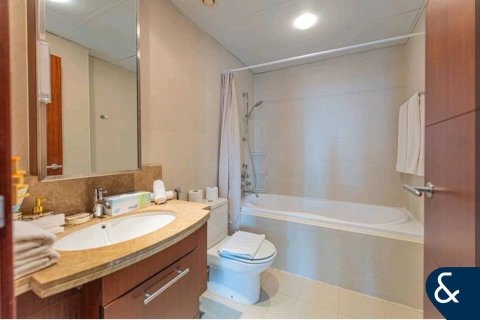 Снять в аренду квартиру в Даунтаун Дубай (Даунтаун Бурдж Дубай), Дубай: 1 спальня, 77м², № 79148 - фото 7