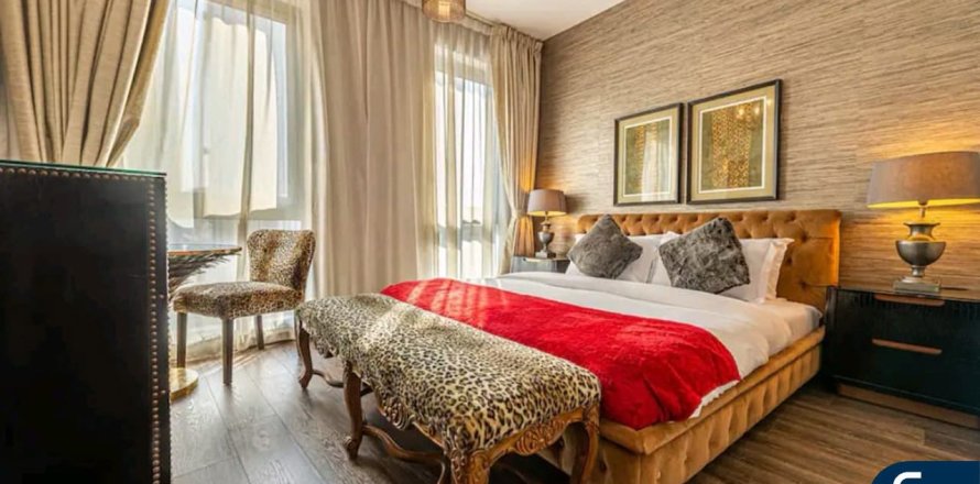 Квартира в Даунтаун Дубай (Даунтаун Бурдж Дубай), Дубай, 1 спальня, 77м², № 79148