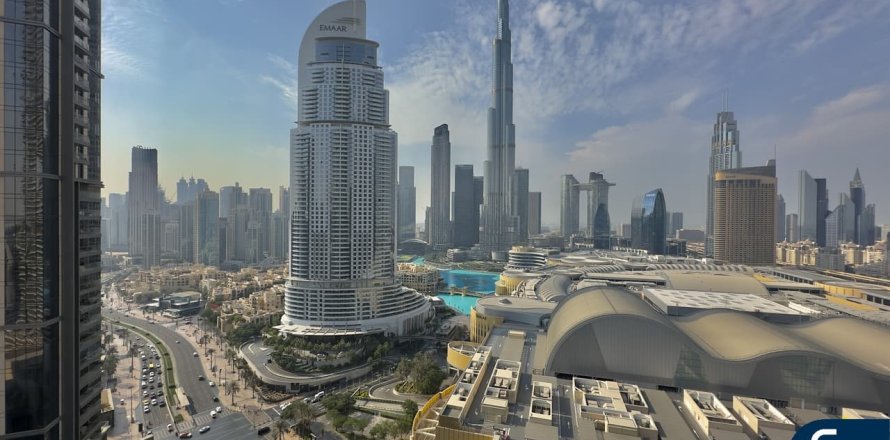 Квартира в Даунтаун Дубай (Даунтаун Бурдж Дубай), Дубай, 1 спальня, 79м², № 79145