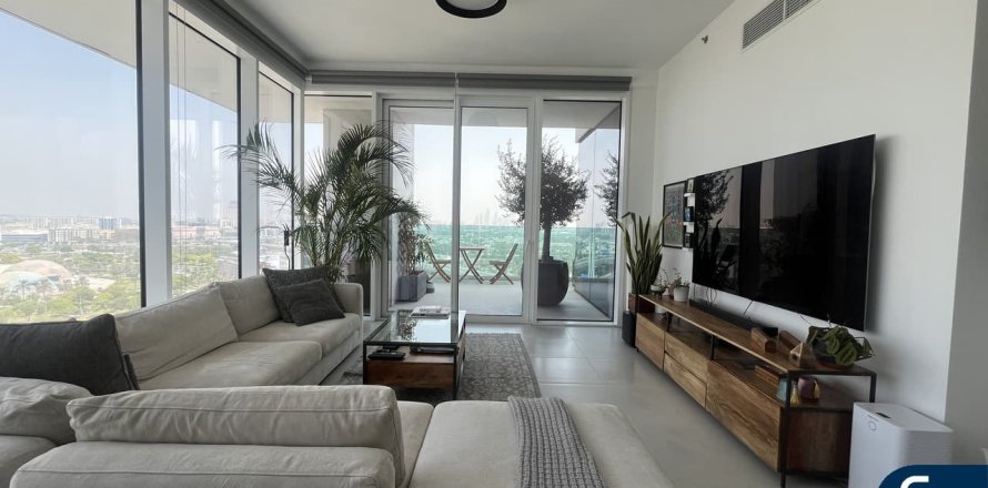 Квартира в Аль-Кифафе, Дубай, 2 спальни, 134м², № 79146