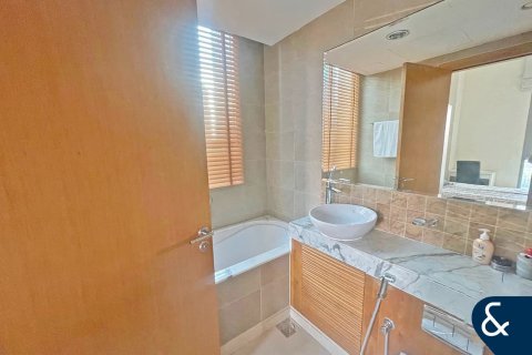 Appartement à Iris Blue, Dubai Marina, Dubai, 2 chambres, 123 m², № 79147 - photo 11