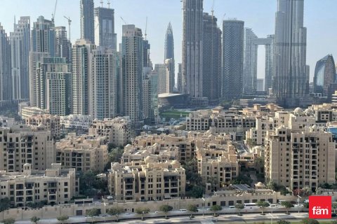 Appartement à Downtown Dubai (Downtown Burj Dubai), Dubai, 3 chambres, 164.4 m², № 49519 - photo 1