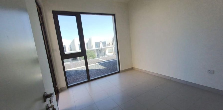 Maison de ville à Dubai, 3 chambres, 141 m², № 49520