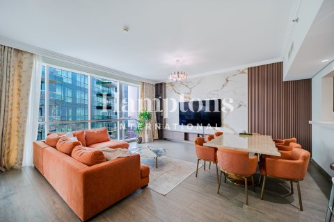 Apartamento en Jumeirah Beach Residence, Dubai, 3 dormitorios, 214.42012400 m², № 84955 - foto 14