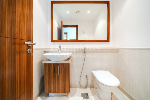 Appartement à The Address Dubai Marina, Dubai Marina, Dubai, 1 chambre, 95.78299300 m², № 103287 - photo 15