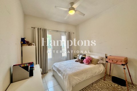 Villa in Springs 2, The Springs, Dubai 3 bedrooms, 254.99922537 sq.m. № 85202 - photo 8