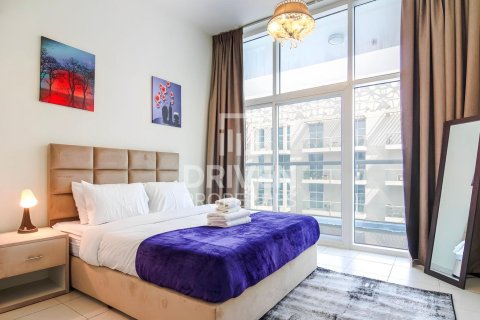 Apartment in Glitz, Dubai Studio City, Dubai 2 bedrooms, 120 sq.m. № 66633 - photo 9