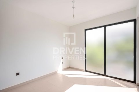 Townhouse in Aura, Tilal Al Ghaf, Dubai 3 bedrooms, 201 sq.m. № 66631 - photo 11