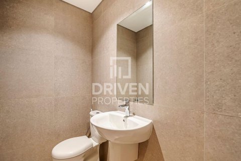 Townhouse in Aura, Tilal Al Ghaf, Dubai 3 bedrooms, 201 sq.m. № 66631 - photo 17