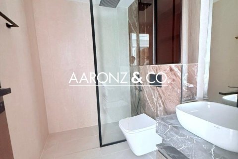Townhouse in Jumeirah Village Circle, Dubai 4 bedrooms, 285 sq.m. № 94457 - photo 21