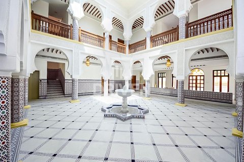 Villa à Jumeirah 3, Jumeirah, Dubai, 6 chambres, 1138.06 m², № 129195