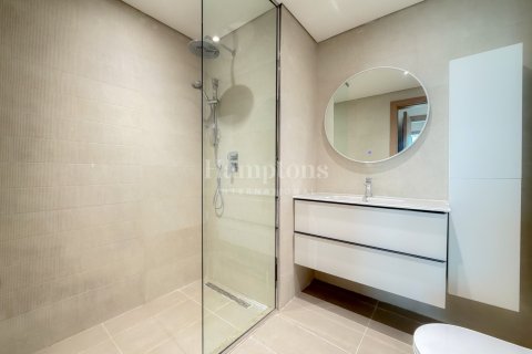 Apartment in FIVE at Jumeirah Village Circle, Jumeirah Village Circle, Dubai 2 bedrooms, 114.93959160 sq.m. № 108870 - photo 2