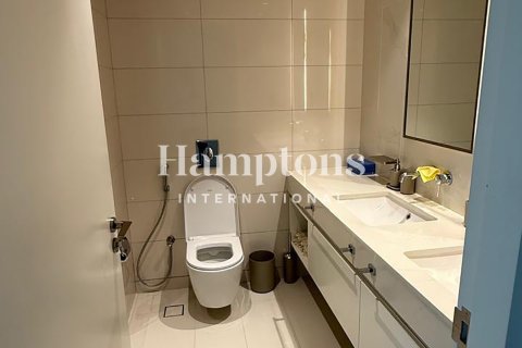 Apartamento en Dubai Harbour, Dubai, 2 dormitorios, 105.67994959 m², № 108871 - foto 4