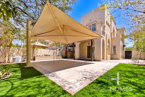Villa à The Springs, Dubai, 4 chambres, 250 m², № 13540 - photo 1
