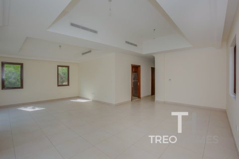 Villa in Casa, Arabian Ranches 2, Dubai 5 bedrooms, 313 sq.m. № 13535 - photo 3