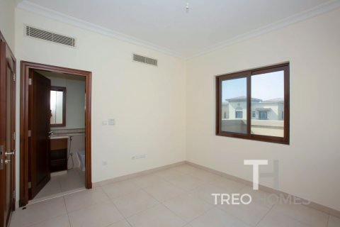 Villa in Casa, Arabian Ranches 2, Dubai 5 bedrooms, 313 sq.m. № 13535 - photo 9