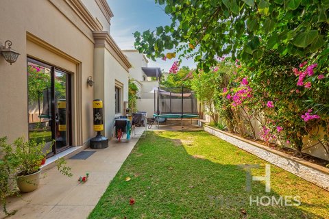 Villa in Casa, Arabian Ranches 2, Dubai 5 bedrooms, 313 sq.m. № 13535 - photo 19