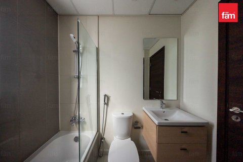 Снять в аренду таунхаус в Дубае: 4 спальни, 174.7м², № 71603 - фото 2