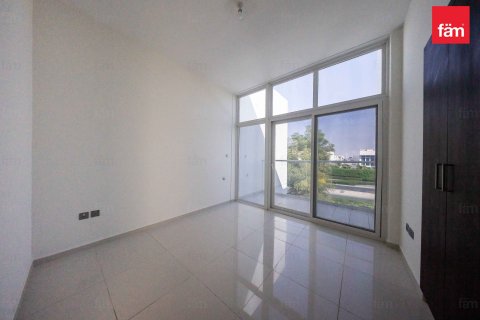 Снять в аренду таунхаус в Дубае: 4 спальни, 174.7м², № 71603 - фото 15