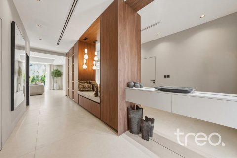 Villa in Meadows, Dubai 5 bedrooms, 336.68 sq.m. № 123498 - photo 10