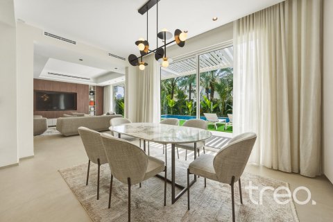 Villa in Meadows, Dubai 5 bedrooms, 336.68 sq.m. № 123498 - photo 8