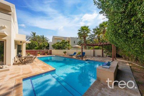 Villa en Saheel, Arabian Ranches, Dubai, 5 dormitorios, 456.06 m², № 123497 - foto 30