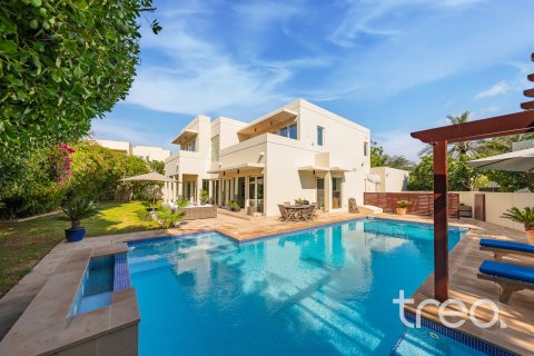 Villa en Saheel, Arabian Ranches, Dubai, 5 dormitorios, 456.06 m², № 123497 - foto 29