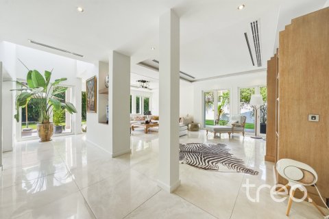 Villa en Saheel, Arabian Ranches, Dubai, 5 dormitorios, 456.06 m², № 123497 - foto 15