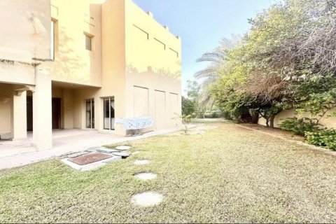 فيلا في Meadows, دبي 5 غرف نوم , 76.92 م² رقم 123492 - صورة 2