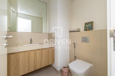 Apartment in Zabeel, Dubai 2 bedrooms, 107.58 sq.m. № 136926 - photo 11