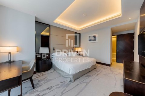 Apartment in The Address Sky View Towers, Downtown Dubai (Downtown Burj Dubai), Dubai 2 bedrooms, 157.84 sq.m. № 136929 - photo 9