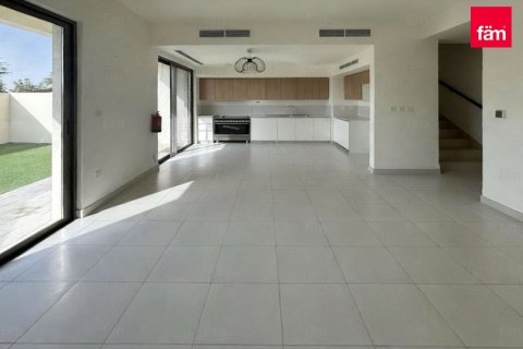 Villa à Dubai, 4 chambres, 248 m², № 92003 - photo 2