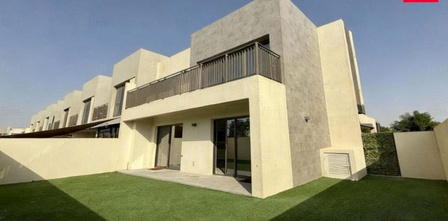 Villa à Dubai, 4 chambres, 248 m², № 92003