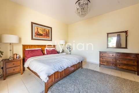 Villa à Meadows, Dubai, 4 chambres, 386 m², № 37844 - photo 6