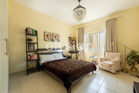 Villa à Meadows, Dubai, 4 chambres, 386 m², № 37844 - photo 3