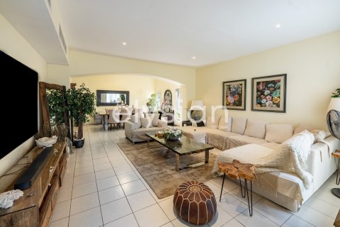 Villa à Meadows, Dubai, 4 chambres, 386 m², № 37844 - photo 11