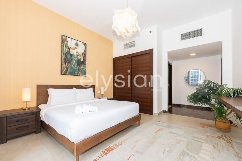Купить квартиру в Sparkle Towers, Дубай Марина, Дубай: 1 спальня, 76м², № 37843 - фото 7