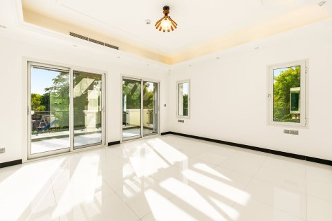 Villa en Alvorada, Arabian Ranches, Dubai, 5 dormitorios, 724.27 m², № 134004 - foto 5